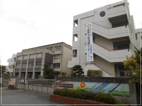 香芝市立香芝中学校 外観