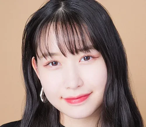 笠原桃奈(MOMONA) タウンワークのインタビュー写真