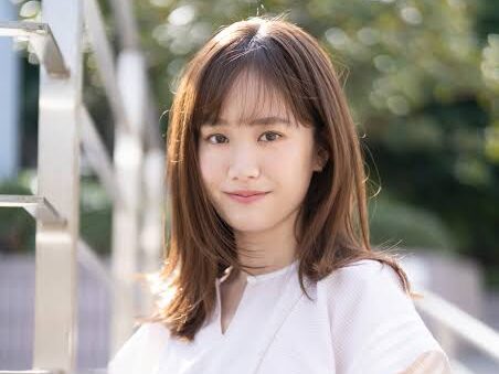 尾碕真花 写真