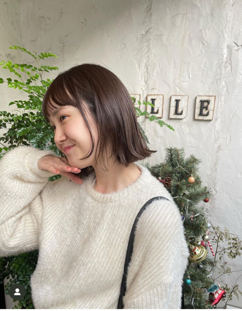 尾碕真花 写真