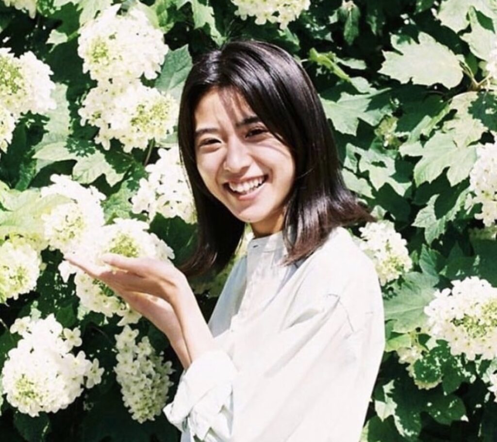 黒島結菜　画像