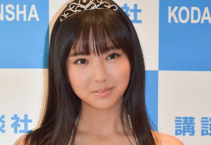 沢口愛華 高校時代 X