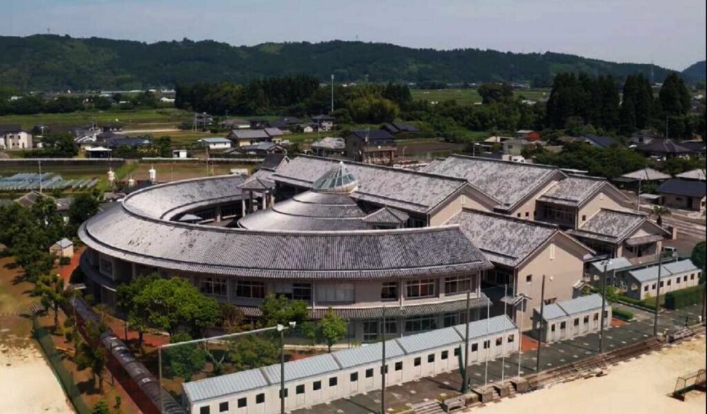 吉野北人　飯野高校