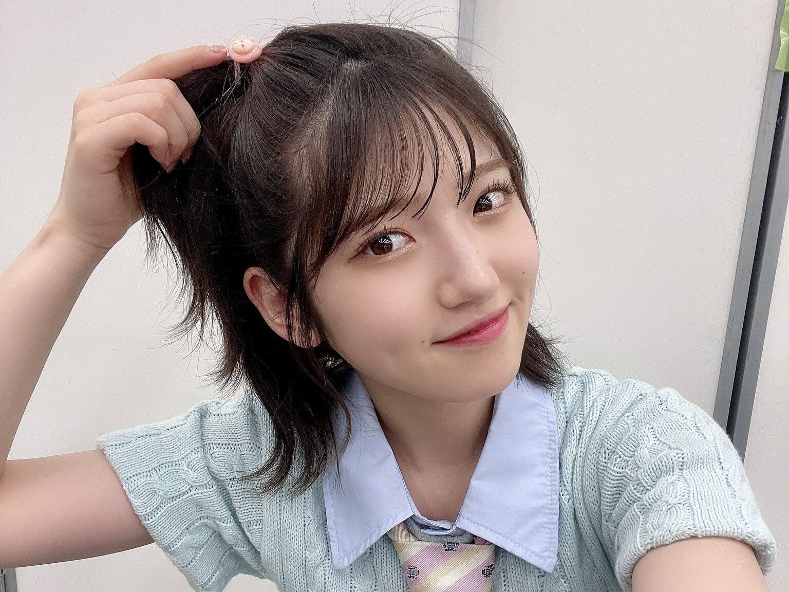 村山彩希 高校時代 芸能活動 正規メンバー昇格