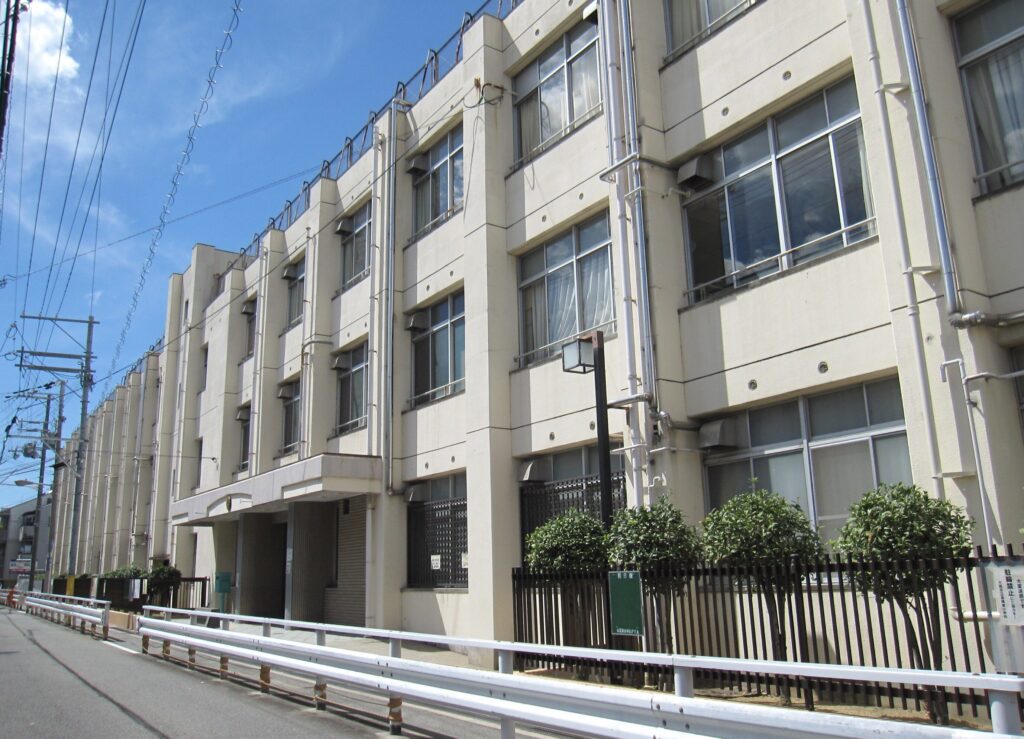 正門良規　泉尾東小学校