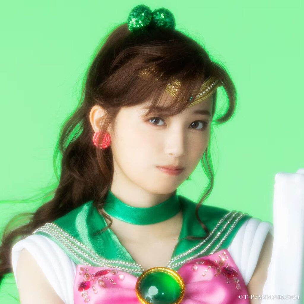 五百城茉央 セーラームーン