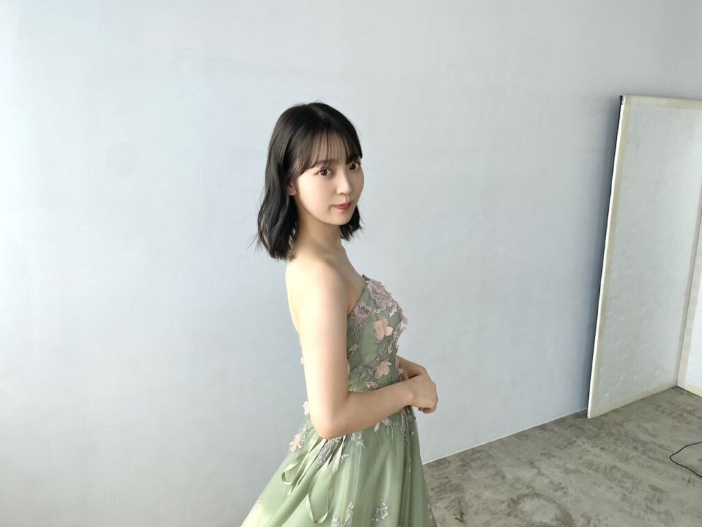 阪口珠美 写真