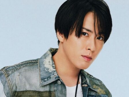 宮舘涼太　公式　近影