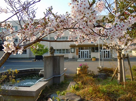 松田詩野 茅ヶ崎市立第一中学校 X