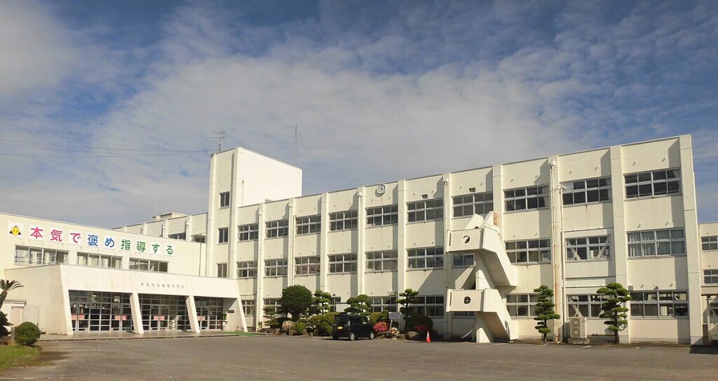 鹿島市立西部中学校出身 平河悠 母校