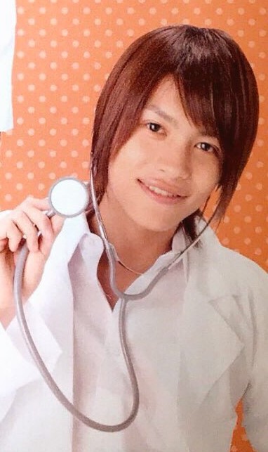 中間淳太 医師 画像