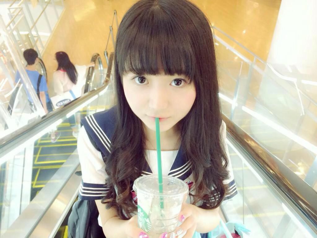 大谷映美里学歴 制服
