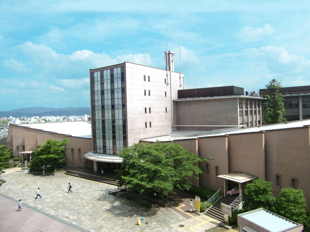 立命館大学産業社会学部 川崎颯太　母校