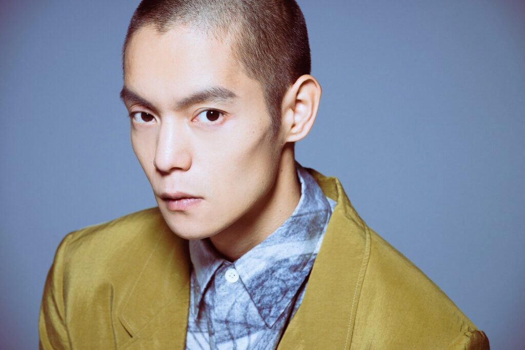 窪田正孝 学歴