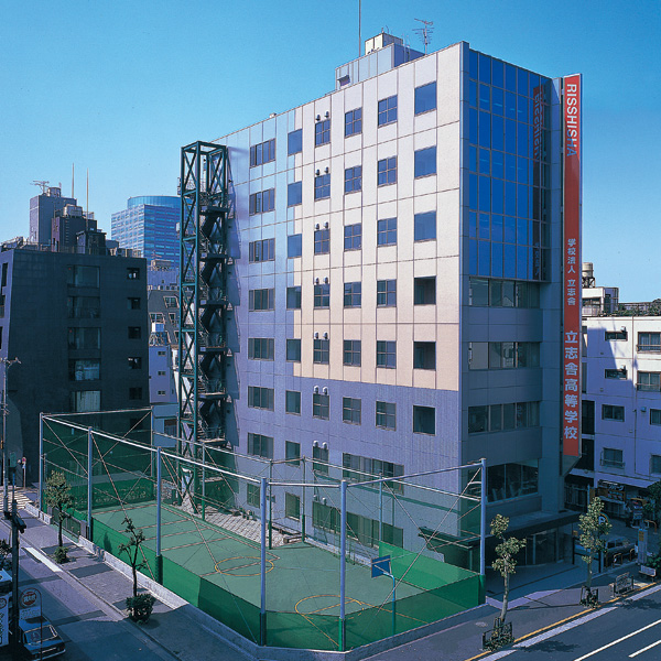 塚田僚一 立志舎高等学校